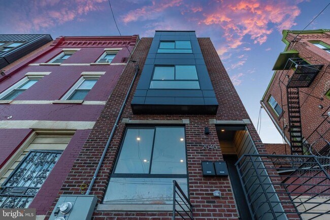 Photo - 2040 N 19th St Unit 1