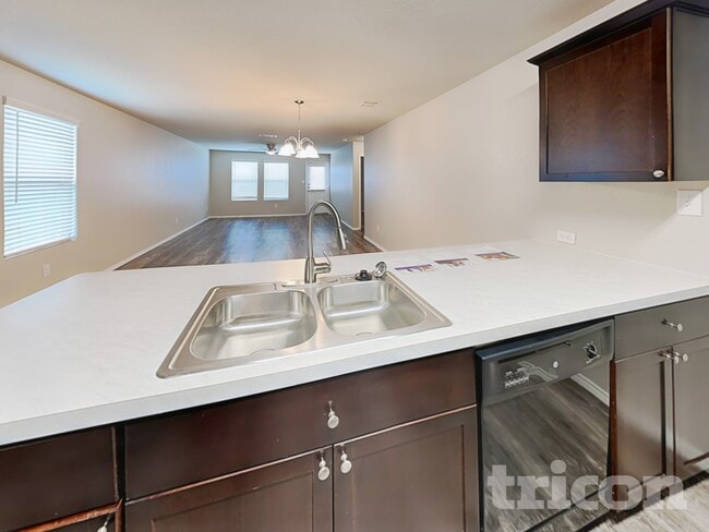 Photo - 8522 Amistad Cove