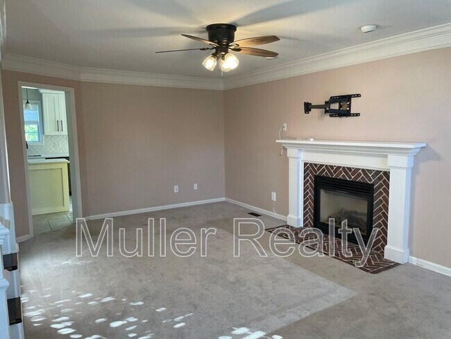 Photo - 5038 Horsestall Dr