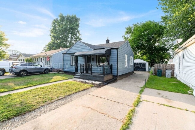 Photo - 1513 E Meyers Ave