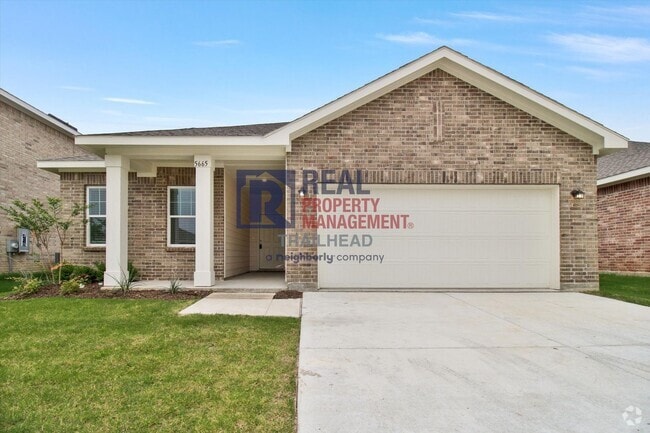 Building Photo - Attractive 4/2 Open Concept Home