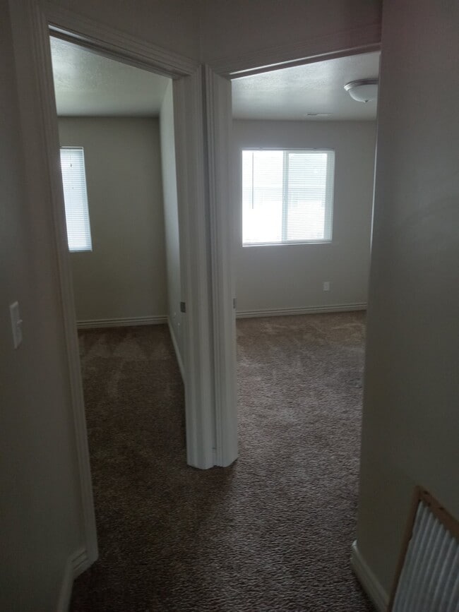 Photo - 1170 Excalibur Wy