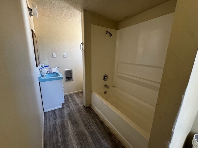 Photo - 2018 Nancy St SW Unidad 1579 - 2018 Nancy St SW,  B