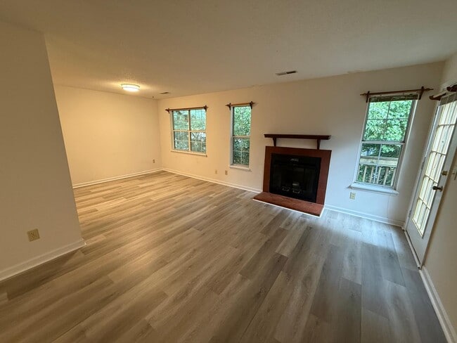 Photo - 4330 Edith Ln