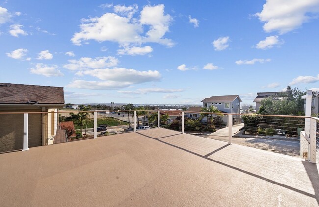 Photo - 3527 Moultrie Ave