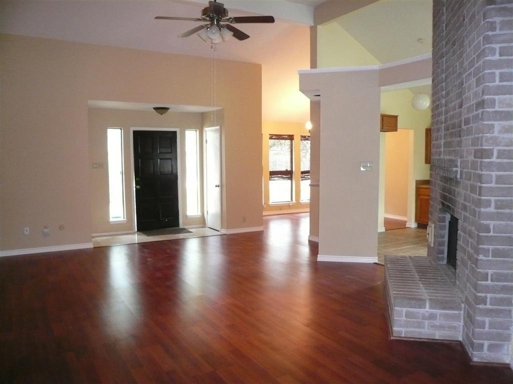 Photo - 21603 Meadowhill Dr