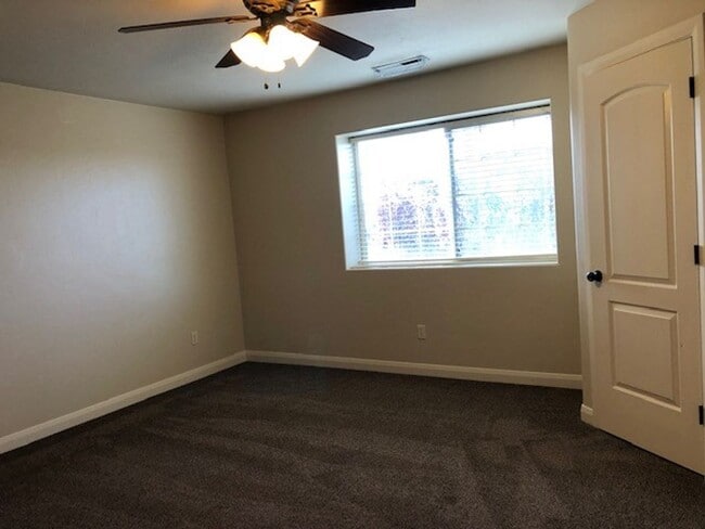 Photo - Charming 3 bed 2.5 bath townhome