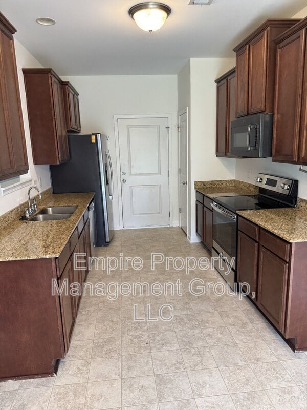 Photo - 478 Freshwater Dr