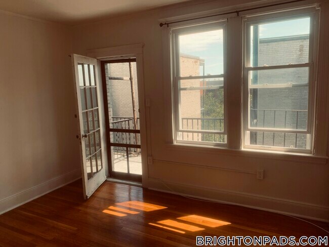 Photo - 1630 Commonwealth Ave Apartamento Unidad 24