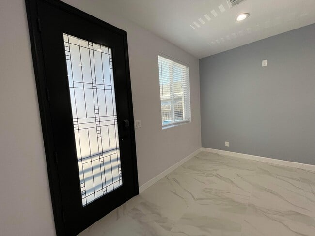 Photo - 15410 Firmona Ave