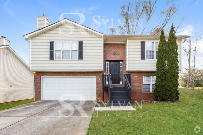 Building Photo - 2090 Oak Terrace Dr SE Rental