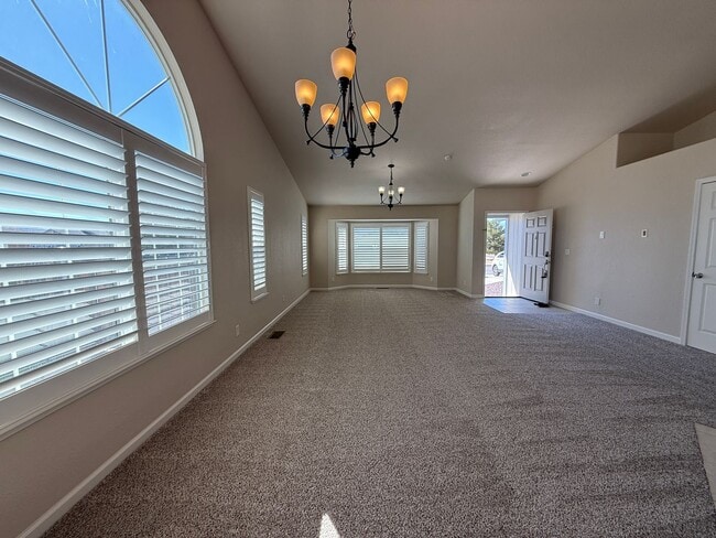 Photo - 2379 Albatross Way