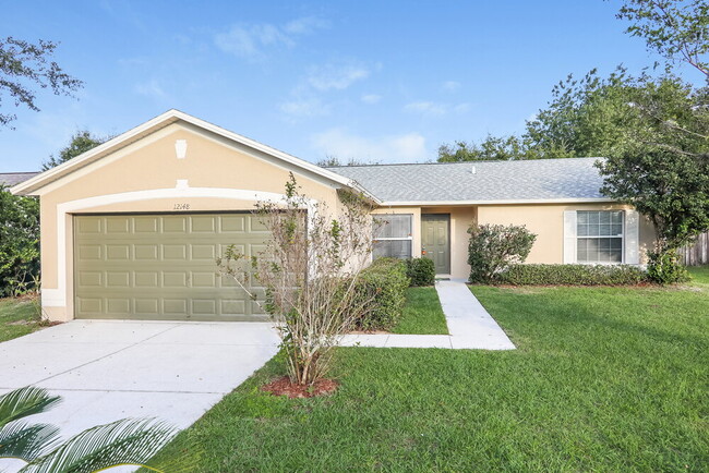 Building Photo - 12148 Woodglen Cir Rental