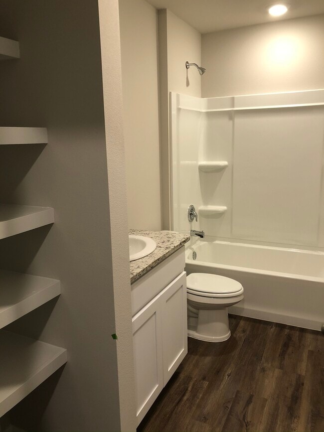 Photo - 8380 Fairlane Dr