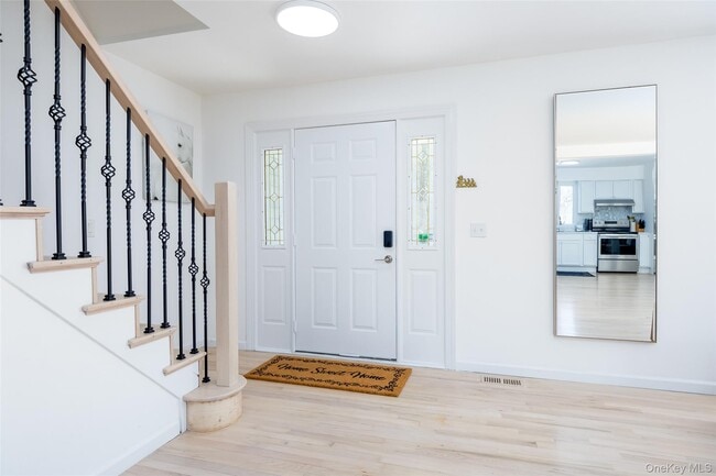 Photo - 371 S River Rd