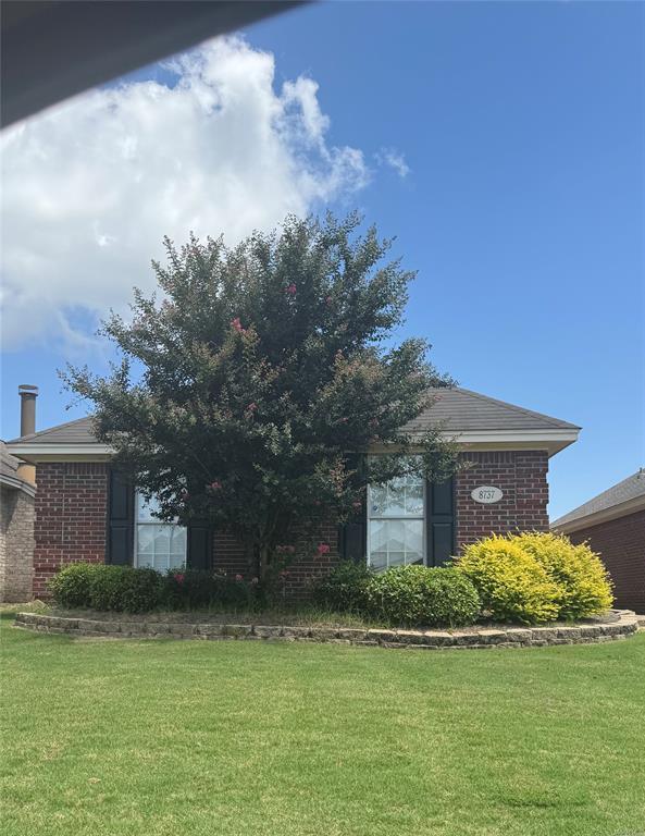 Photo - 8737 Jamac Ln