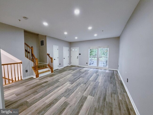 Photo - 9837 Sherwood Farm Rd