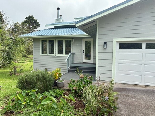 Photo - Private 3 bdrm custom home on acreage