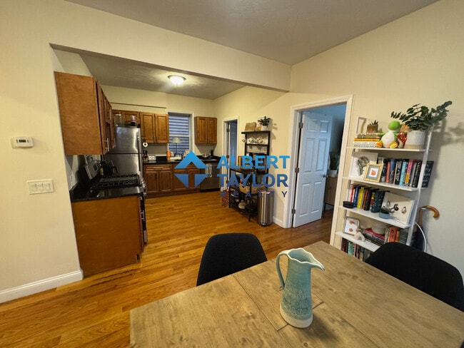 Photo - 58 Medford St Unit 1