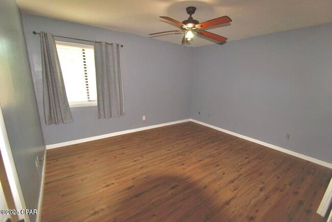 Photo - 209 Acme Ln