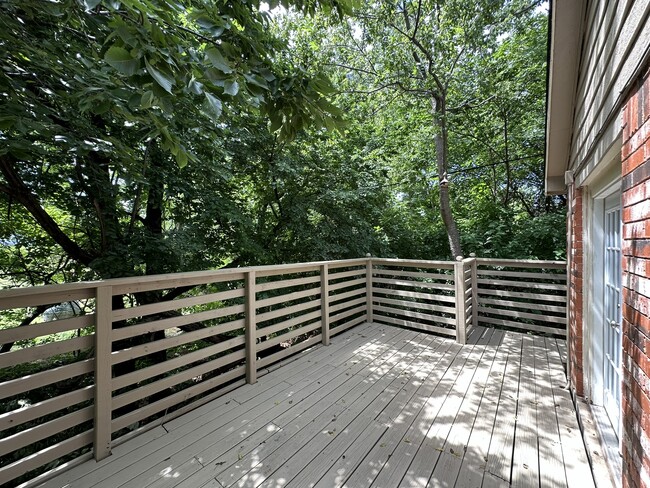 Photo - 525 Ridgecrest Rd