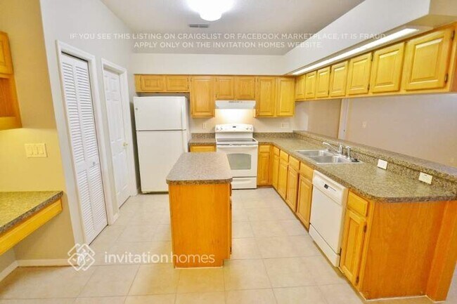 Photo - 3942 Appletree Dr