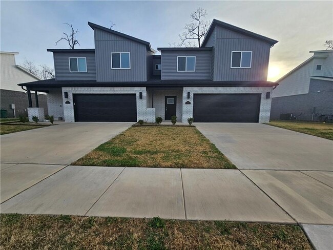 Photo - 654 Sun Meadows Loop