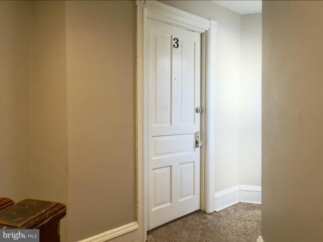 Photo - 14 Third Unit 3