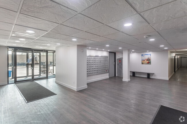 Photo - The Village at Southgate