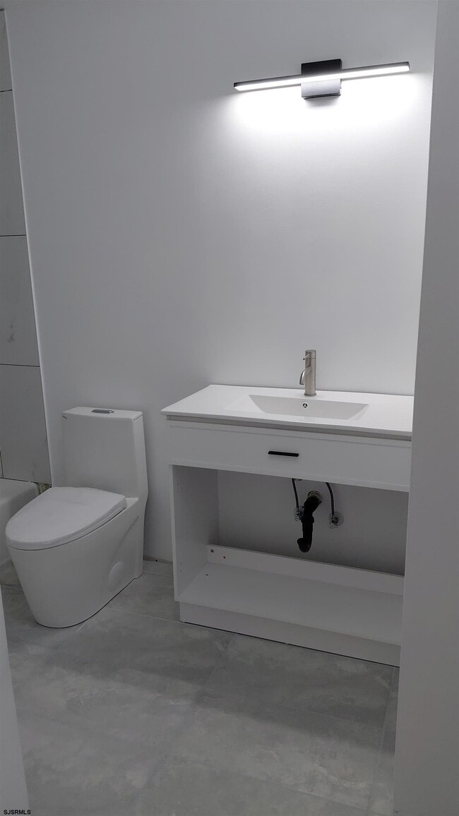 Photo - 137 Heather Croft Unit 137