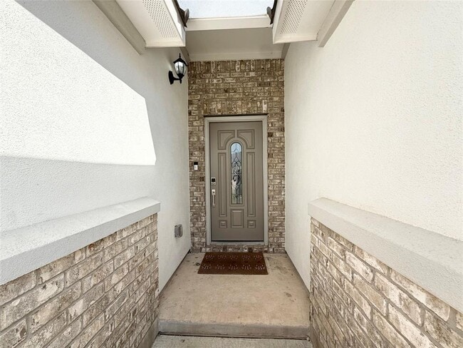 142 Periwinkle Ln