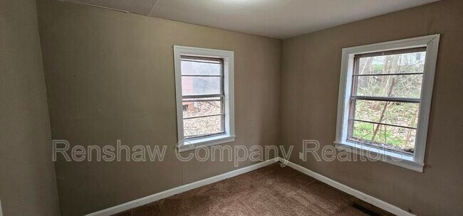 Photo - 1420 Lewis Ave