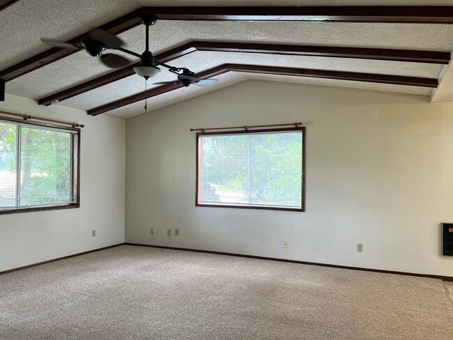 38355-38385 Weirich Dr Unit 38355 WEIRICH DR.