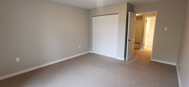 Photo - 2040 White Birch Rd