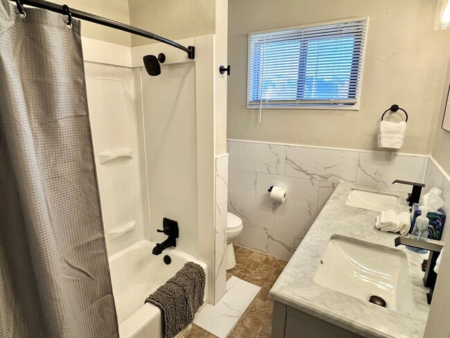 Photo - 4305 NW 56th St Unit ID1341133P