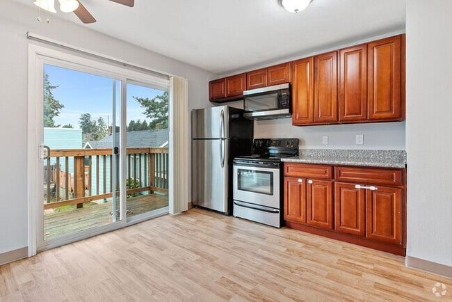 Building Photo - 2 bedroom 1 bath with washer/dryer include... Rental