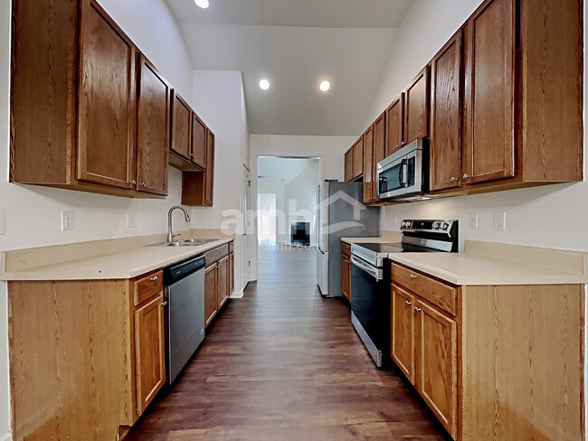 Photo - 9808 Cayenne Dr