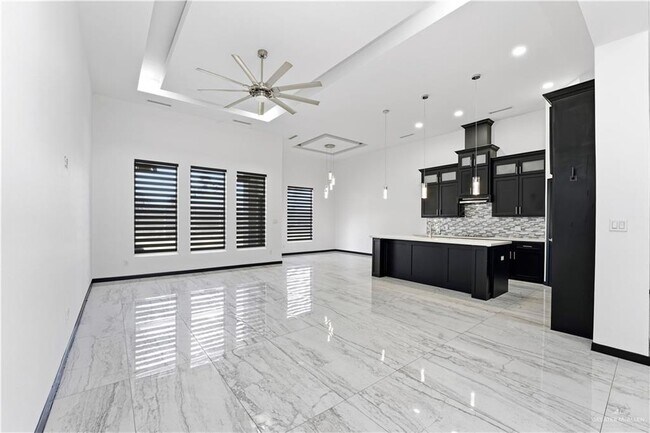 Photo - 12 Wisteria Ave