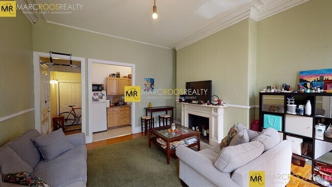 Photo - 204 Beacon St