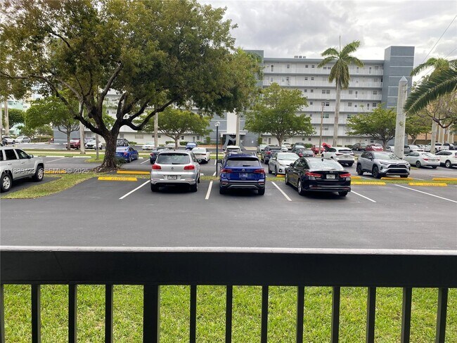 Photo - 1301 NE 7th St Unit 101