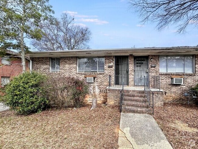 Building Photo - 7736 Rugby Ave Rental