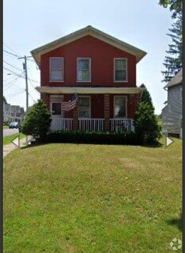 Building Photo - 106 E North St Unit #1 Rental