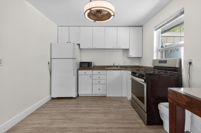 Photo - 10754 Tamis Trail Unit A