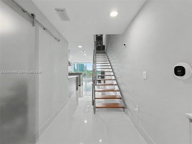 Photo - 2950 NE 188th St Unit 2950 NE 188th St # 435