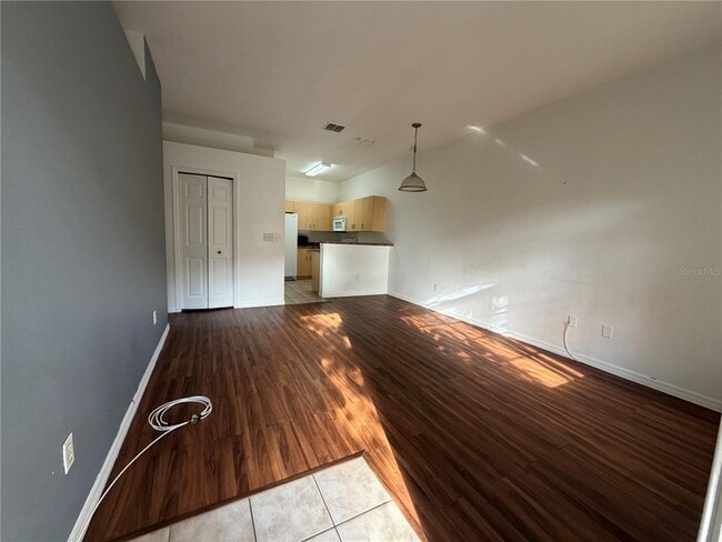 Photo - 353 Port Pleasant Dr Unidad 353