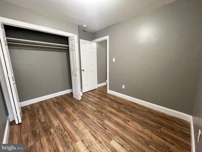 Photo - 1934 W Ontario St Unidad 2 REAR