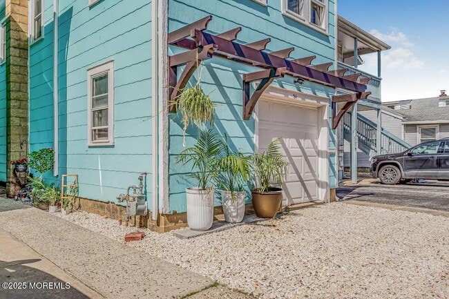 Photo - 54 Fremont Ave