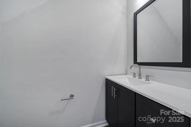 Photo - Fully Remodeled | 2BR/1.5BA Condo | Willow... Unit 438 Stoneycreek Ln