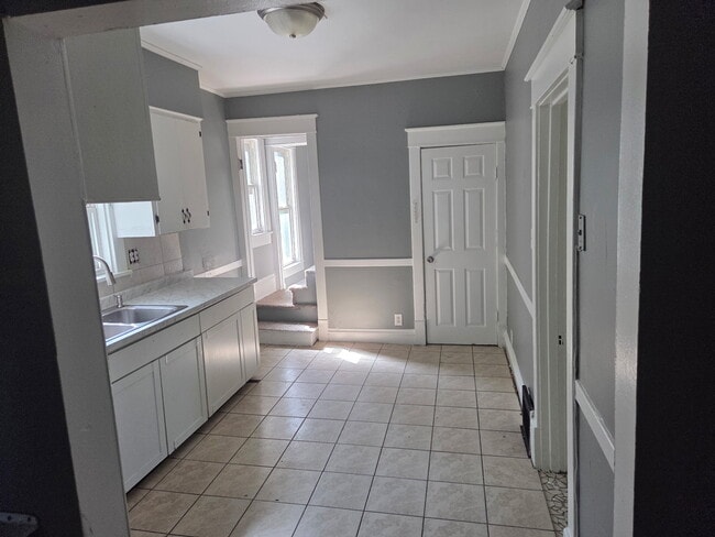 Photo - 1023 E Behrends Ave