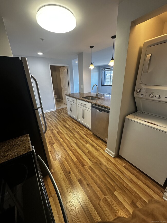 Photo - 300 Broad St Unit 803